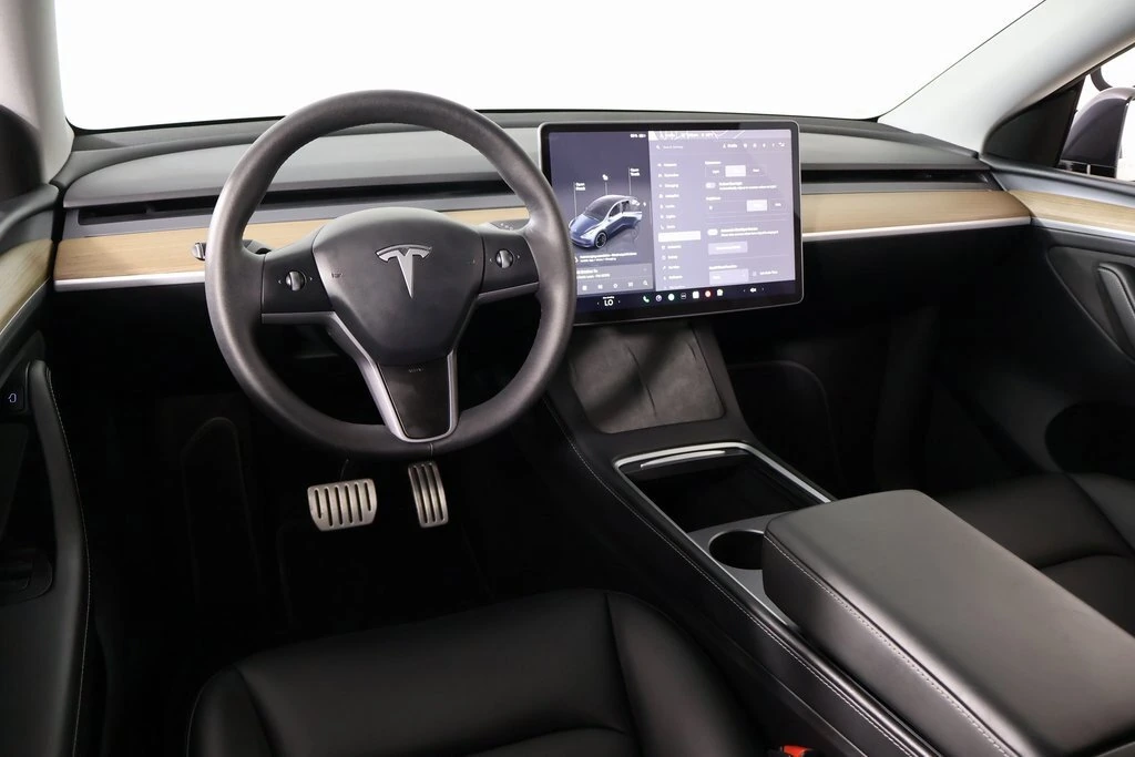 Used 2024 Tesla Model Y Performance with VIN 7SAYGDEF7RA279660 for sale in Edmond, OK