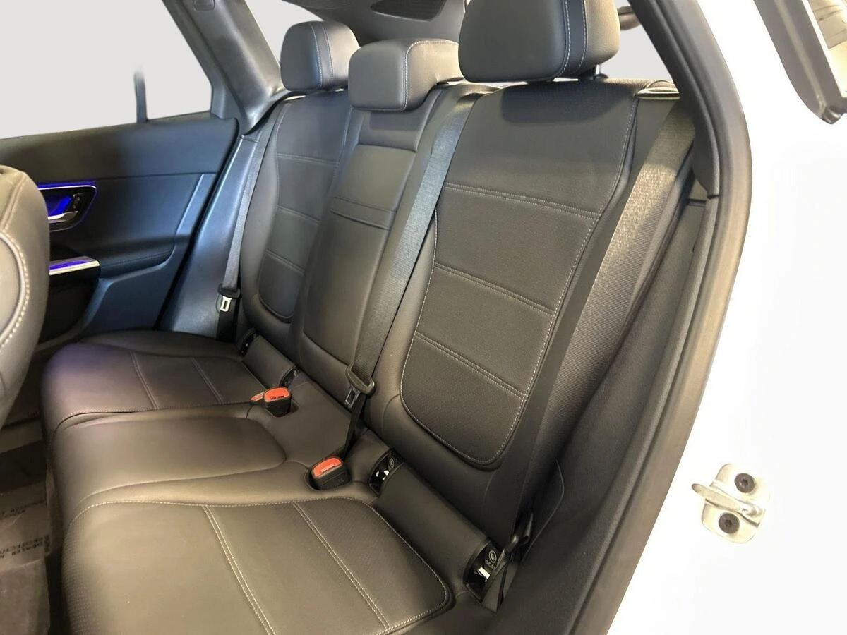 2026 Mercedes-Benz GLC 25