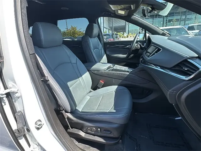 2024 Buick Enclave Premium photo 26