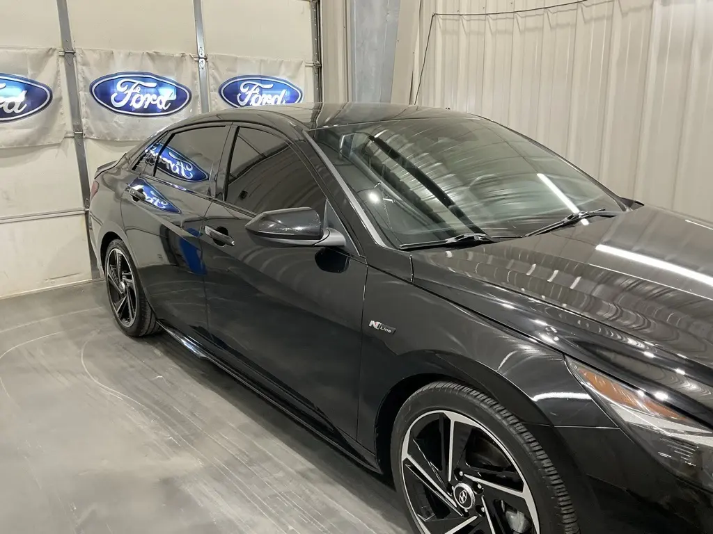 2023 Hyundai Elantra N Line photo 4