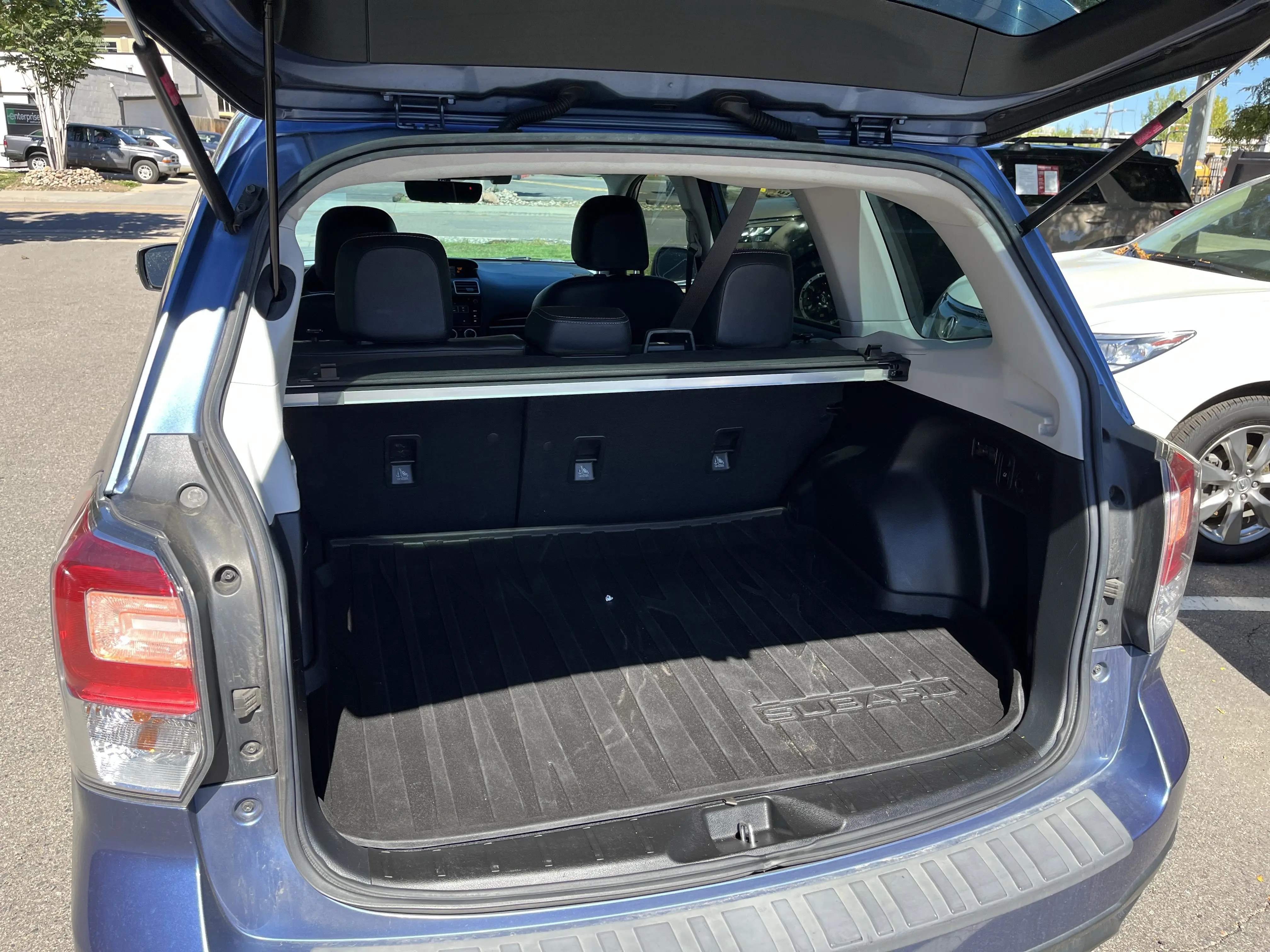2017 Subaru Forester Touring photo 23