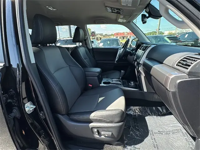 2024 Toyota 4Runner SR5 Premium photo 26