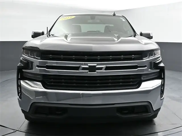 2019 Chevrolet Silverado 1500 LT Z71 photo 3