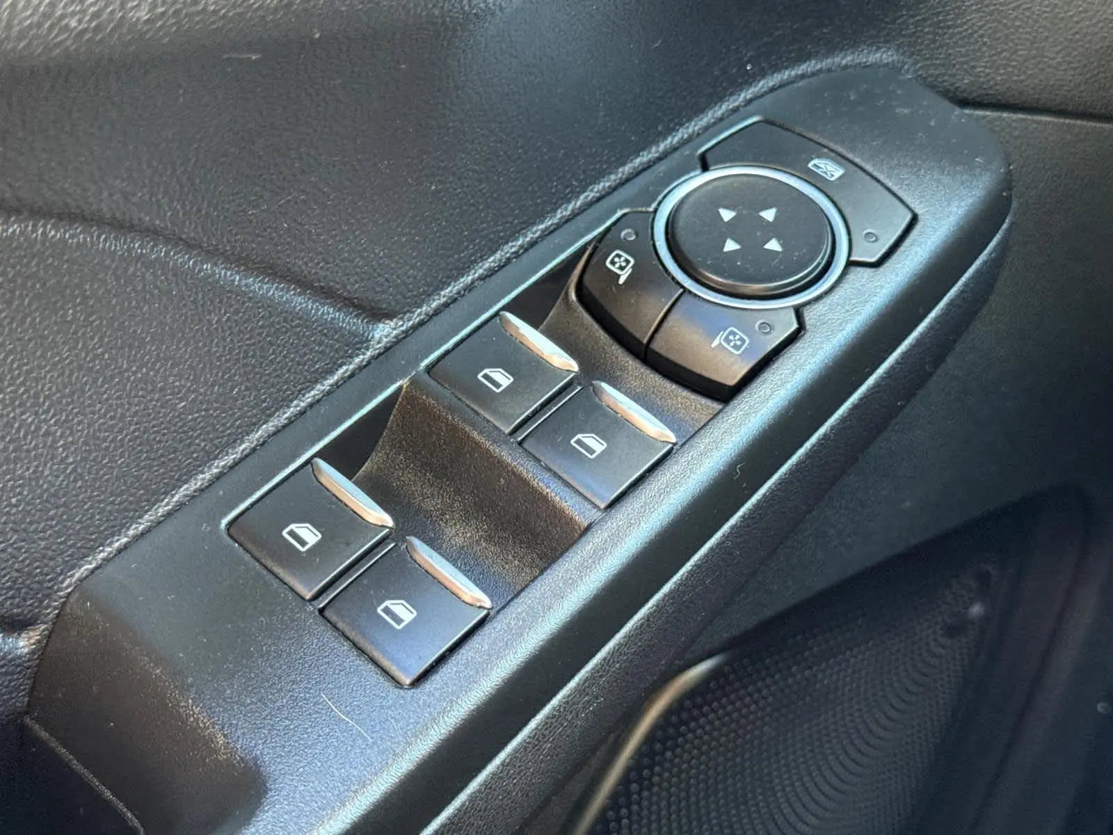 2022 Ford Escape SE photo 22
