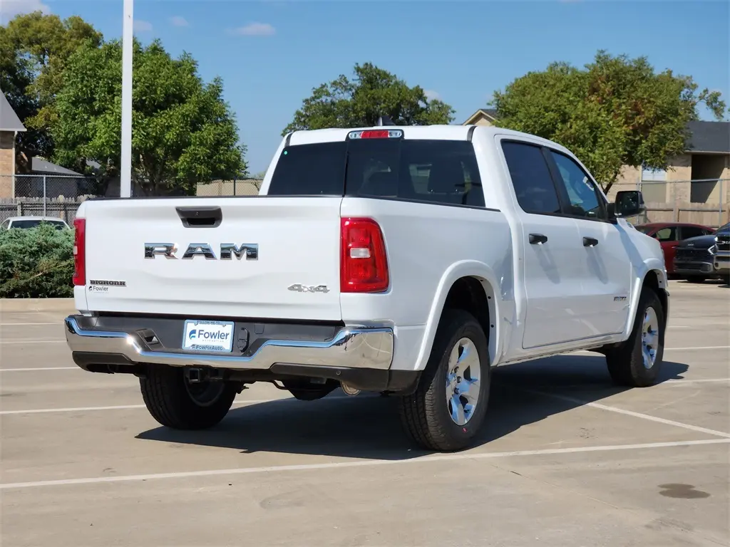 2025 Ram 1500 Big Horn Lone Star photo 3