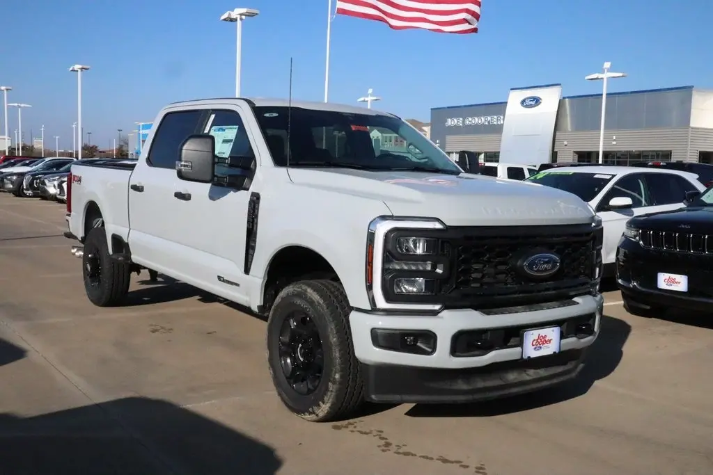 2026 Ford F-250 Super Duty XL's photo