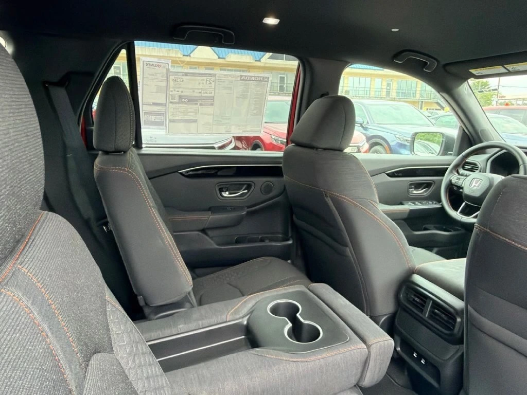 2026 Honda Pilot Sport - Photo 13