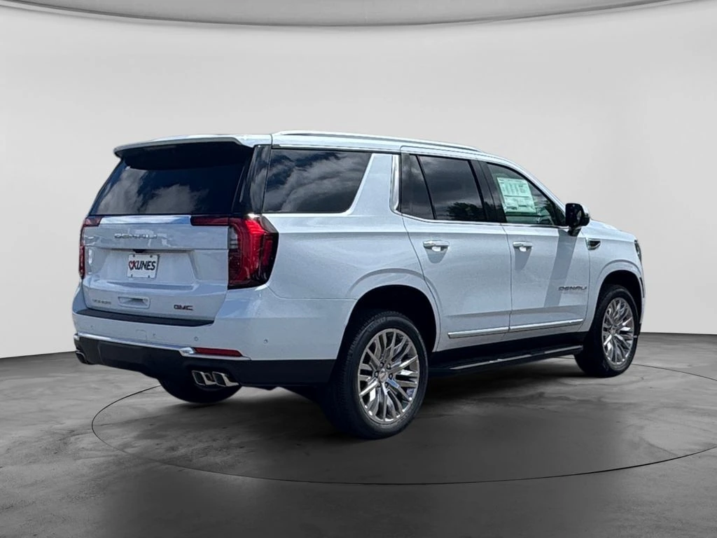 2026 GMC Yukon Denali - Photo 8