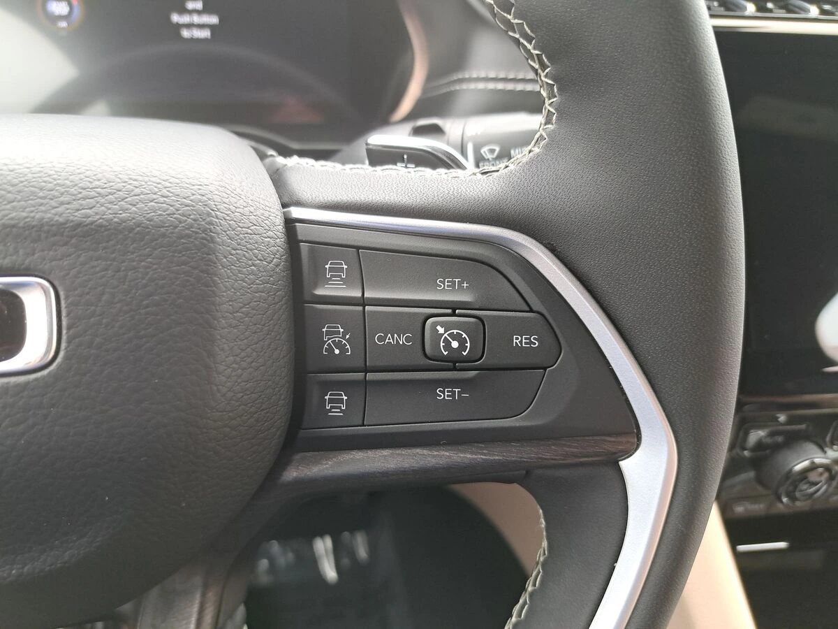 2025 Jeep Grand Cherokee Limited - Photo 19