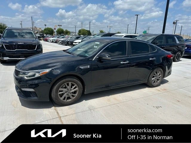 2020 Kia Optima LX AT's photo