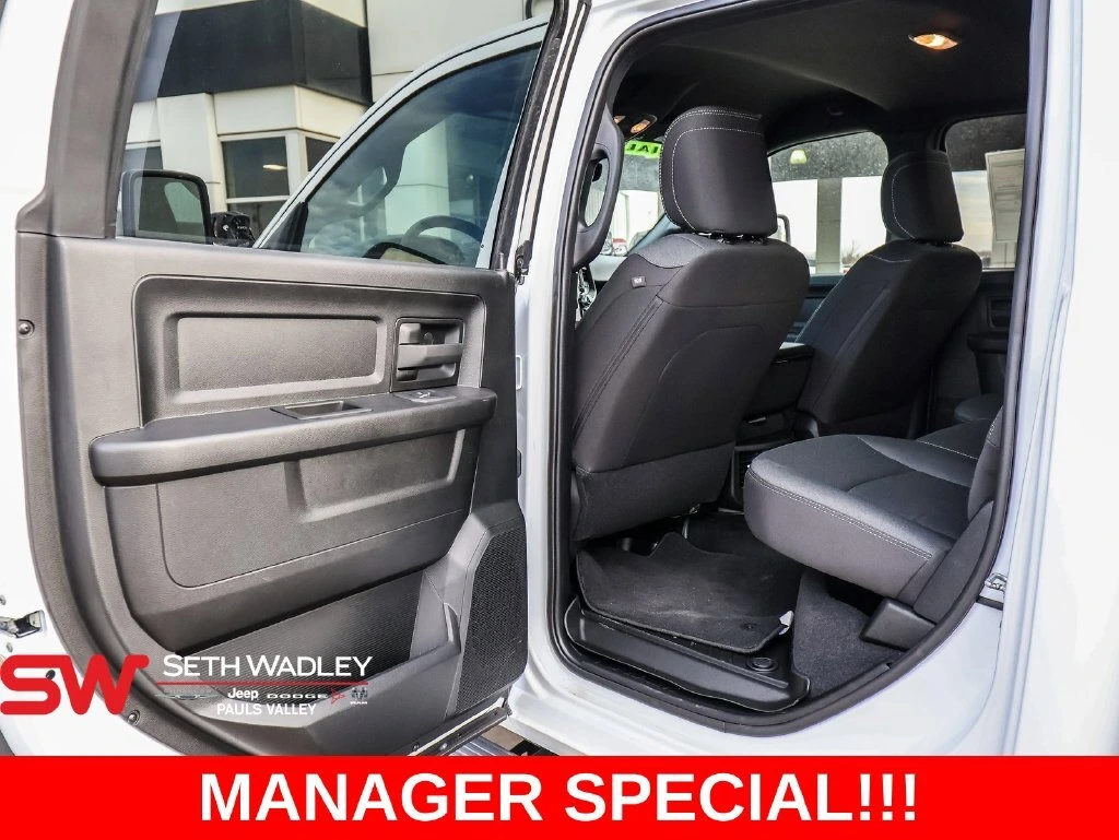 2025 RAM 2500 Tradesman - Photo 28