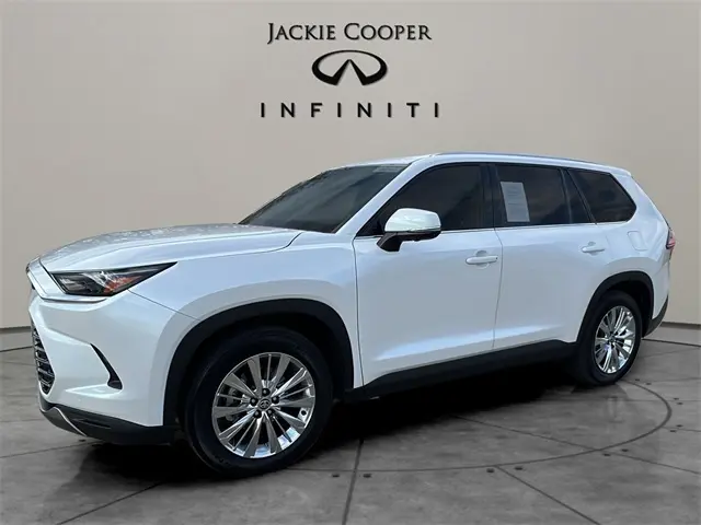 2024 Toyota Grand Highlander Platinum's photo