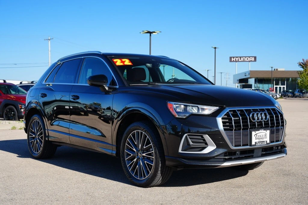 2022 Audi Q3 Premium