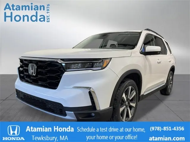 2025 Honda Pilot Touring's photo