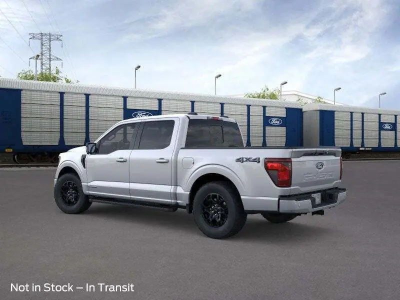 2025 Ford F-150 XLT photo 2