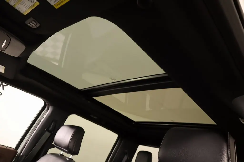 2023 Ford F-150 Lariat photo 17