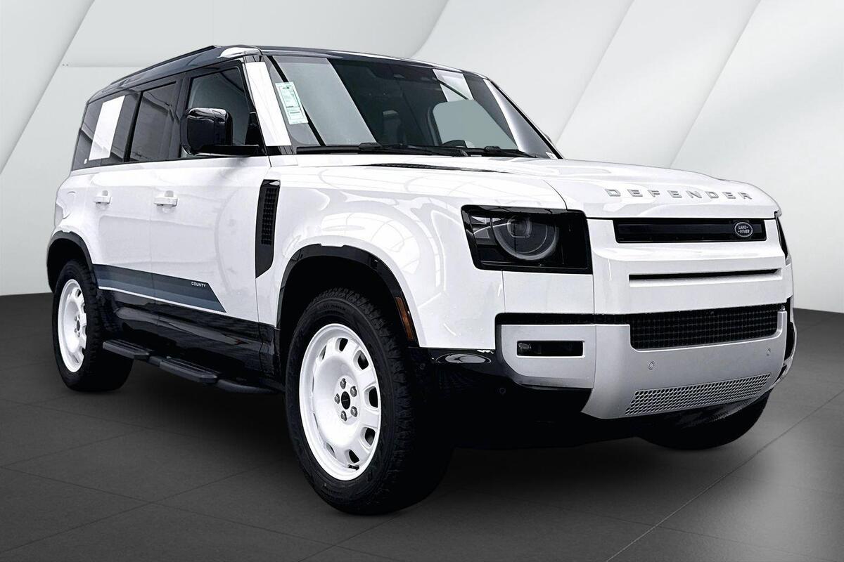 2026 Land Rover Defender X-Dynamic SE