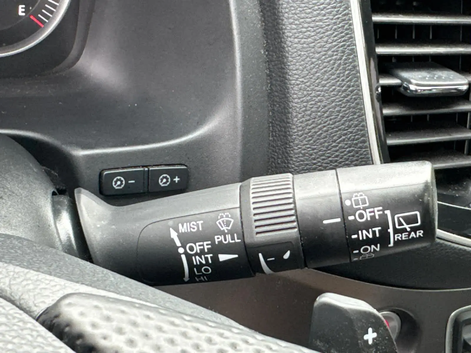 2024 Honda Passport EX-L photo 18