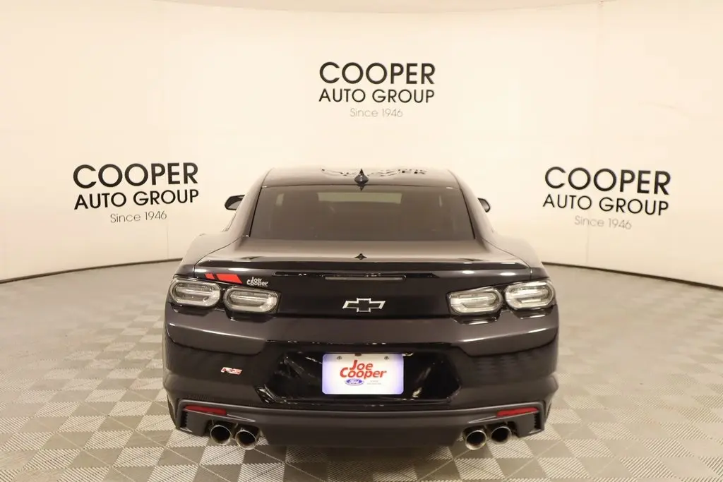 2024 Chevrolet Camaro 1LT photo 19