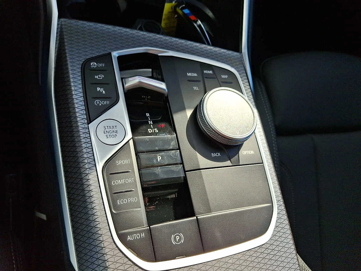 2026 BMW 3 Series M340i - Photo 15