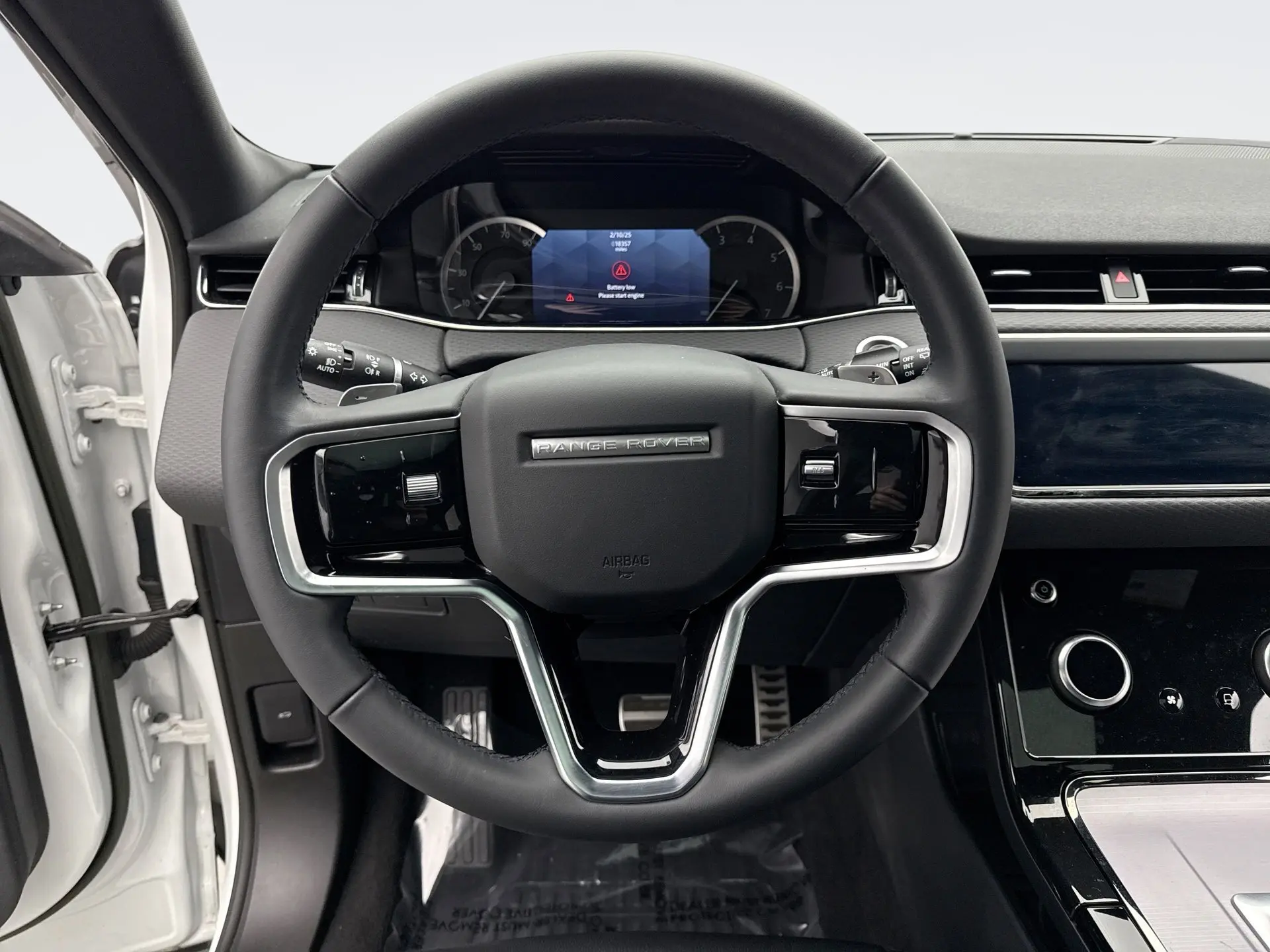 2023 Land Rover Range Rover Evoque R-Dynamic S photo 11