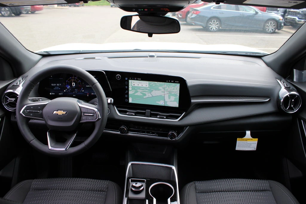 2027 Chevrolet Equinox LT - Photo 34
