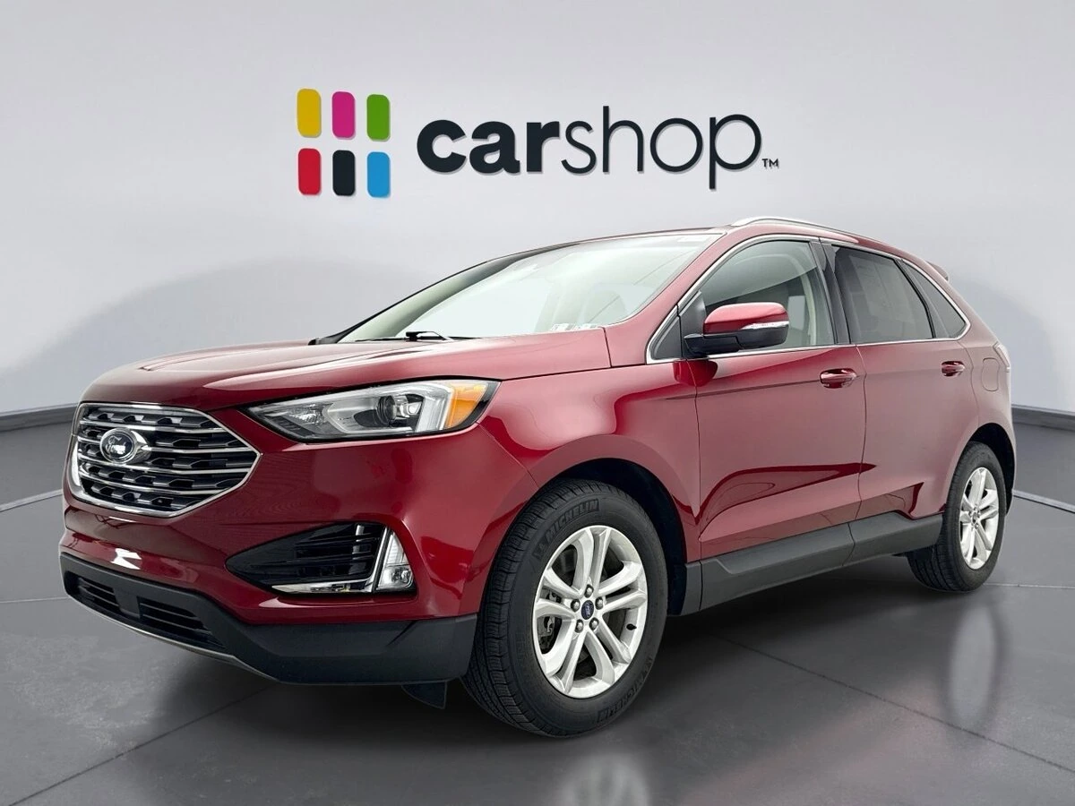 2019 Ford Edge SEL's photo