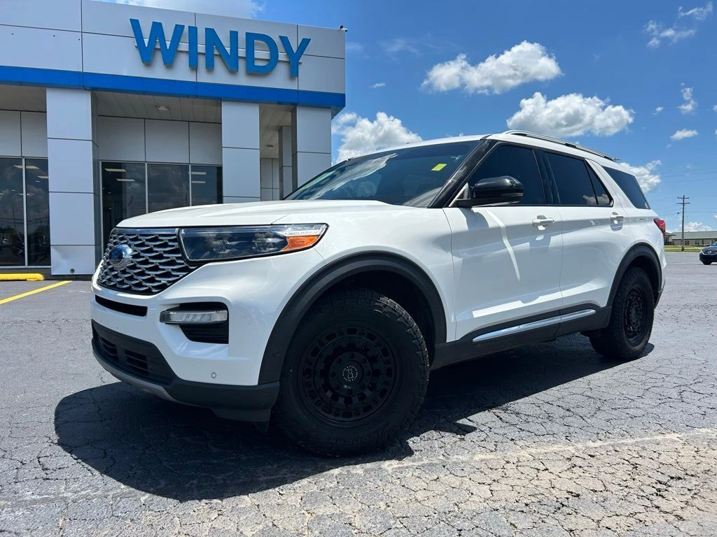 2022 Ford Explorer