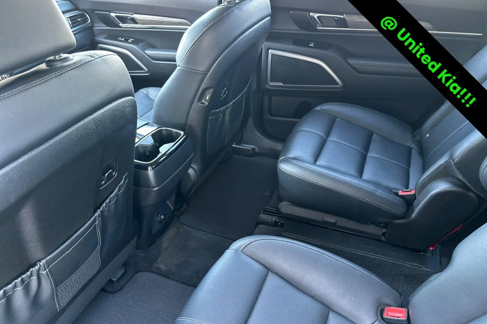 2022 Kia Telluride EX photo 10