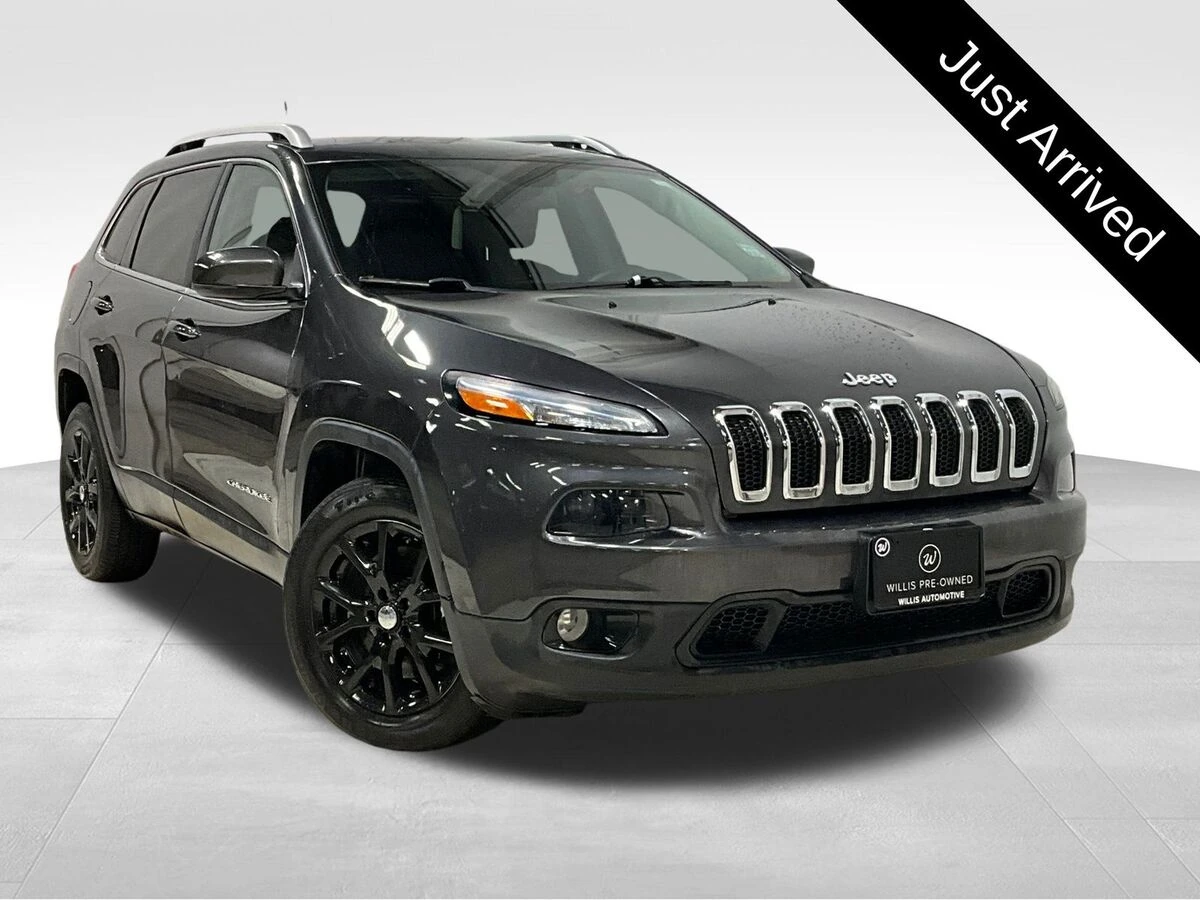 2016 Jeep Cherokee Latitude's photo