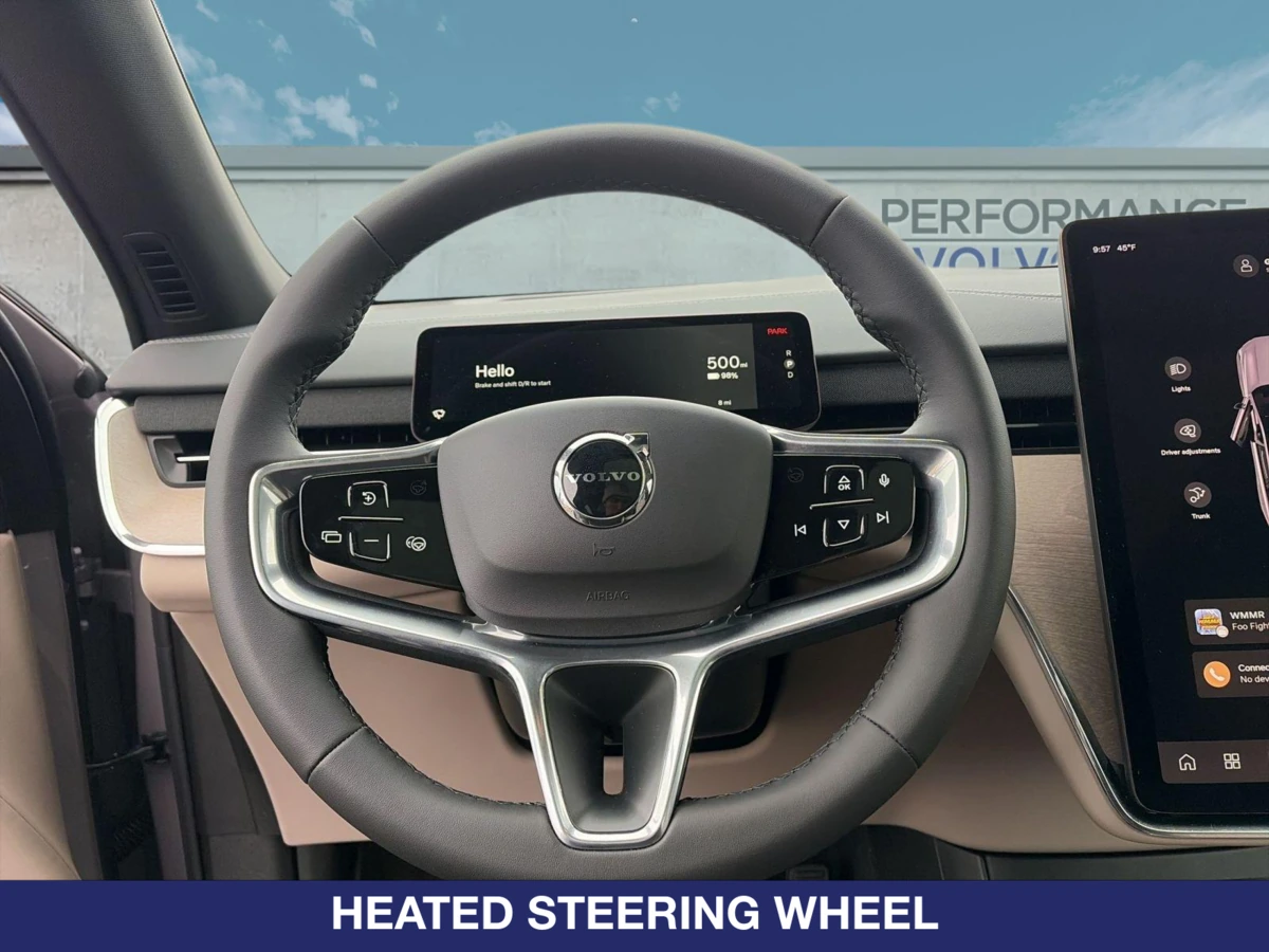 2026 Volvo - image 13