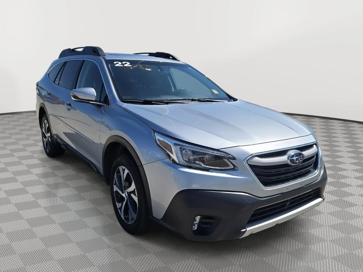 2022 Subaru Outback Limited XT's photo