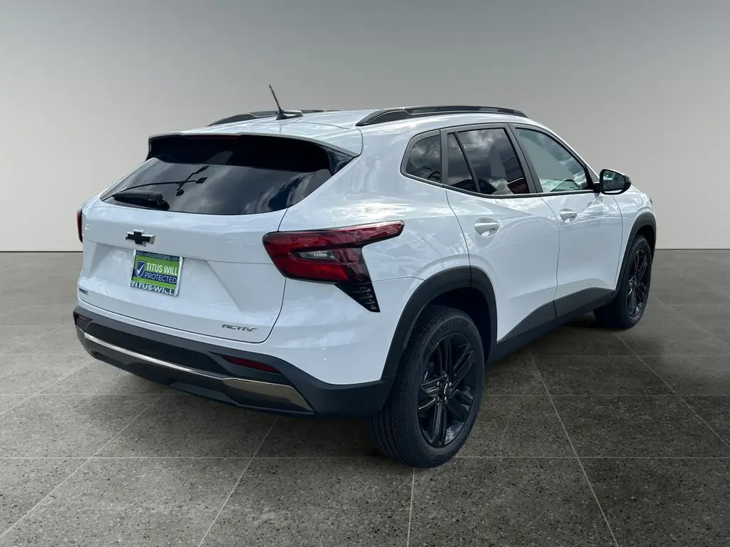 2026 Chevrolet Trax ACTIV photo 7