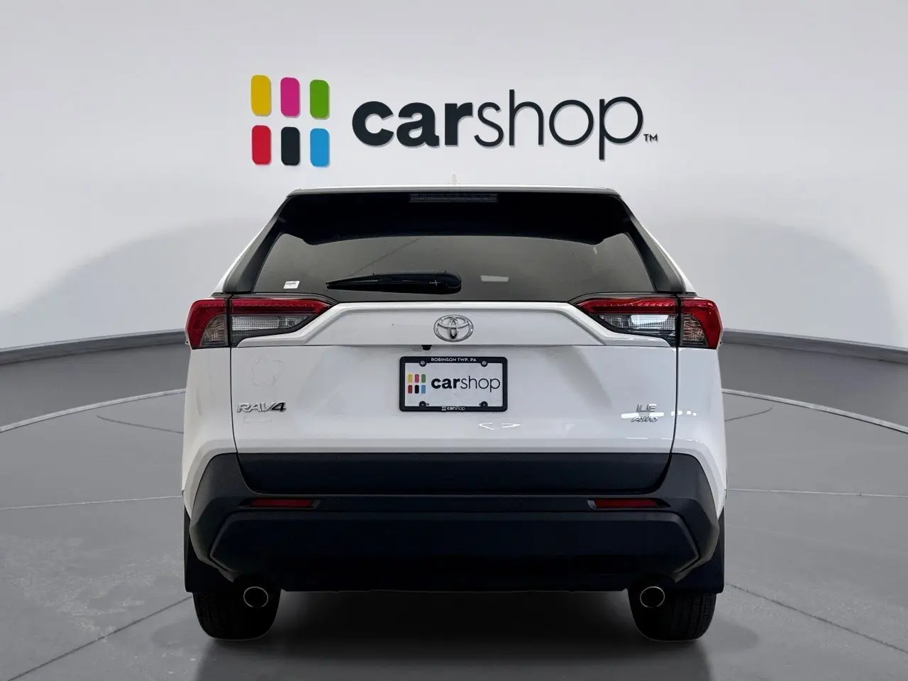 2021 Toyota RAV4 LE photo 3