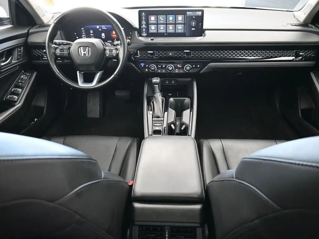 2023 Honda Accord Hybrid Touring photo 37