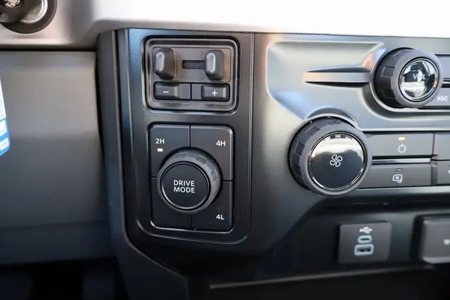 2026 Ford F-550 photo 23