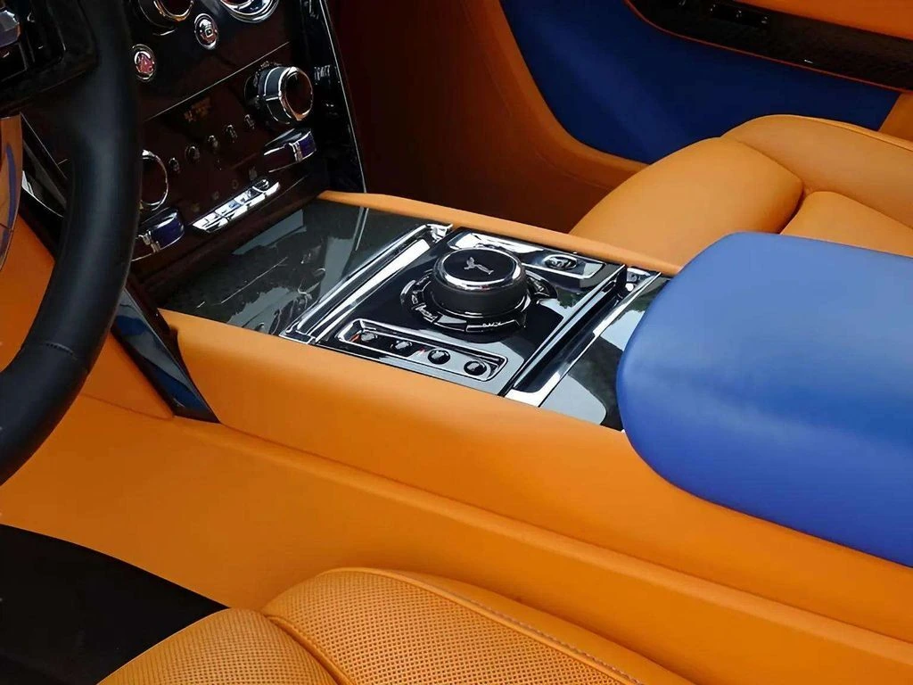 2023 Rolls-Royce Cullinan Black Badge - Photo 10