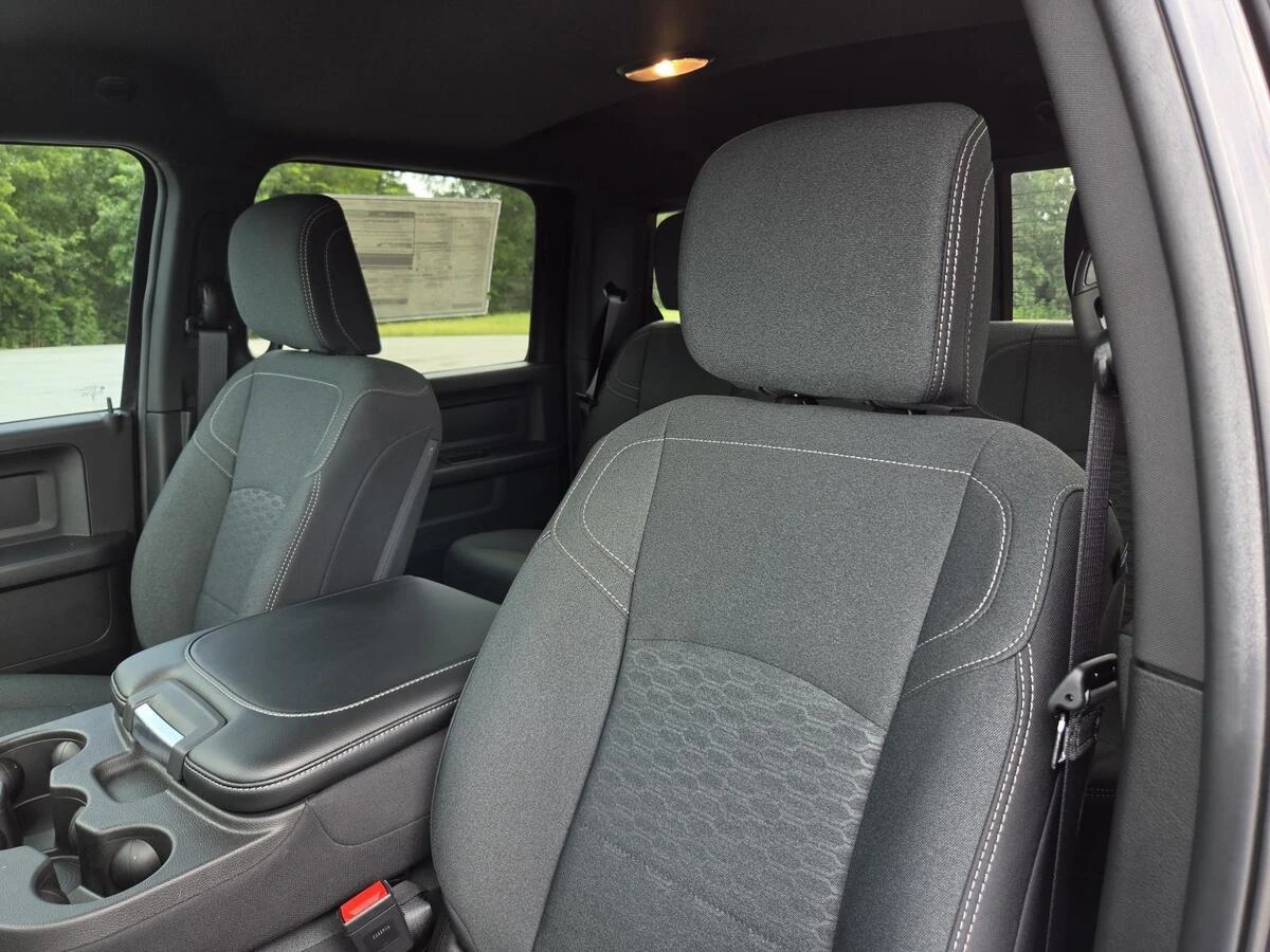 2025 RAM 2500 Tradesman - Photo 21