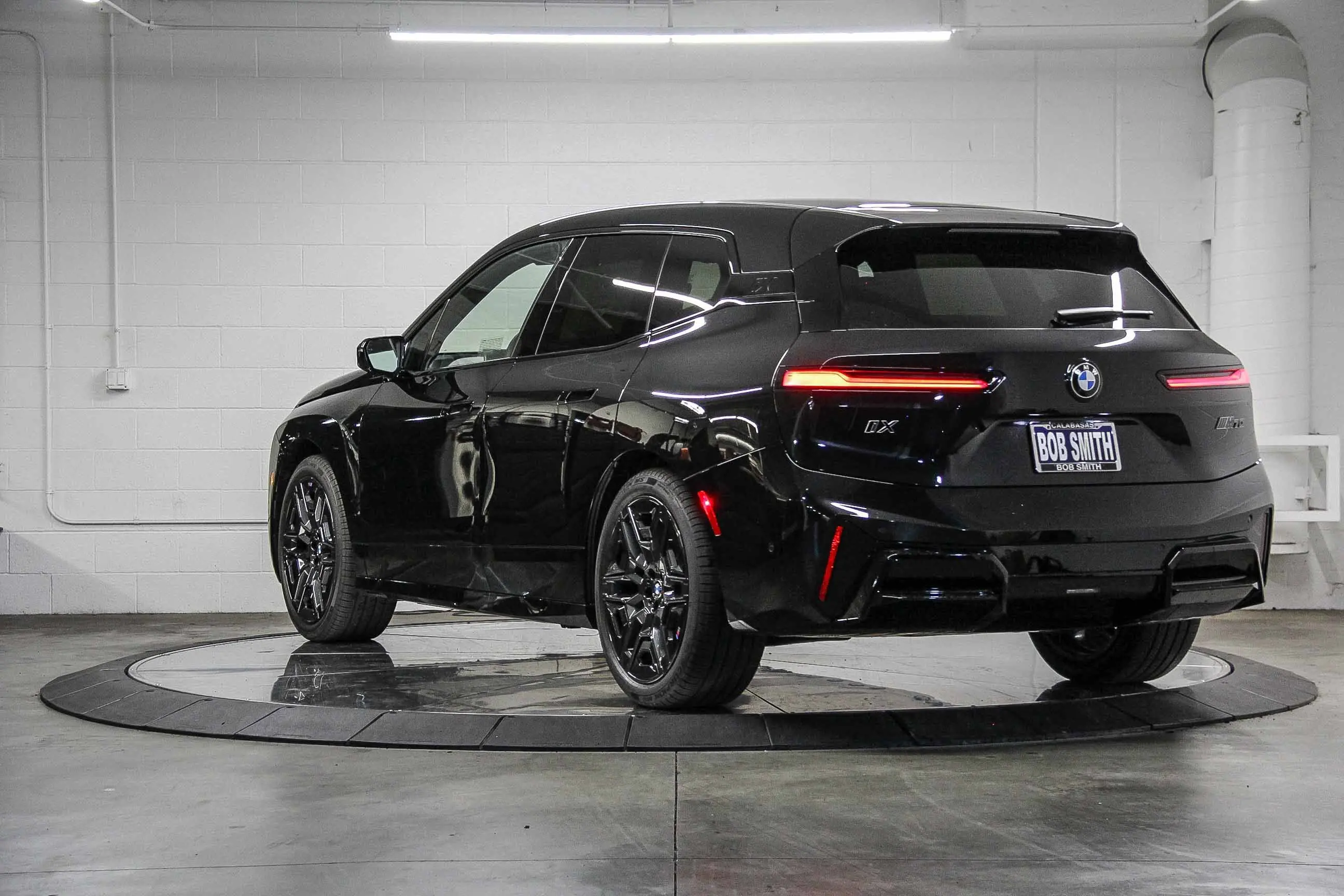 2026 Bmw iX photo 3