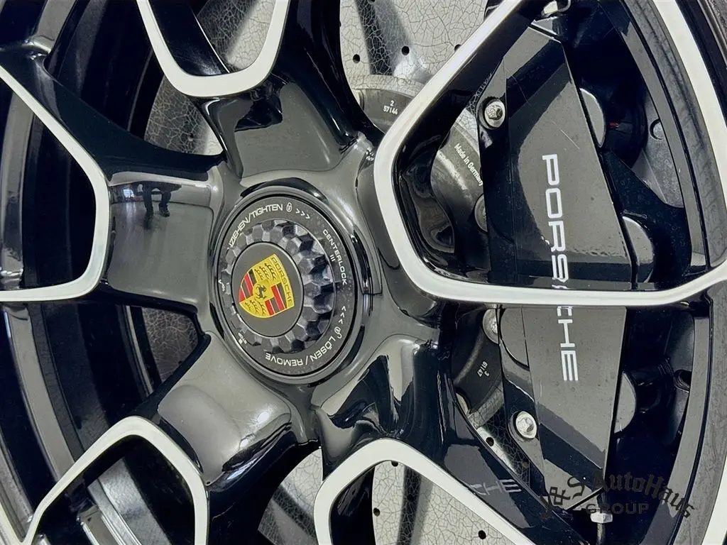 2022 Porsche 911 Turbo S photo 39