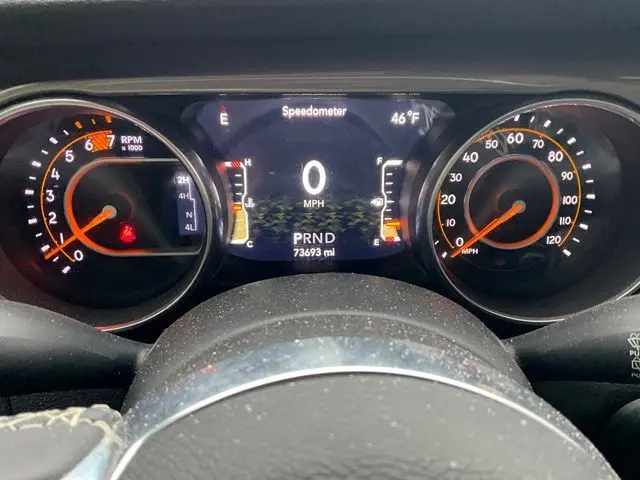 2018 Jeep Wrangler Unlimited Sahara photo 3