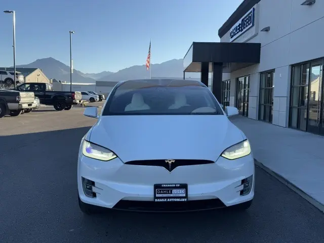 2018 Tesla Model X 100D photo 2