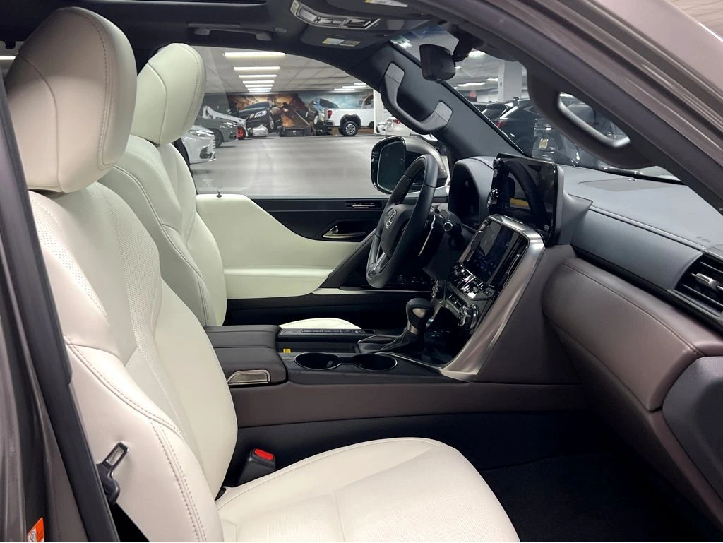 2026 Lexus LX 600 Luxury - Photo 33