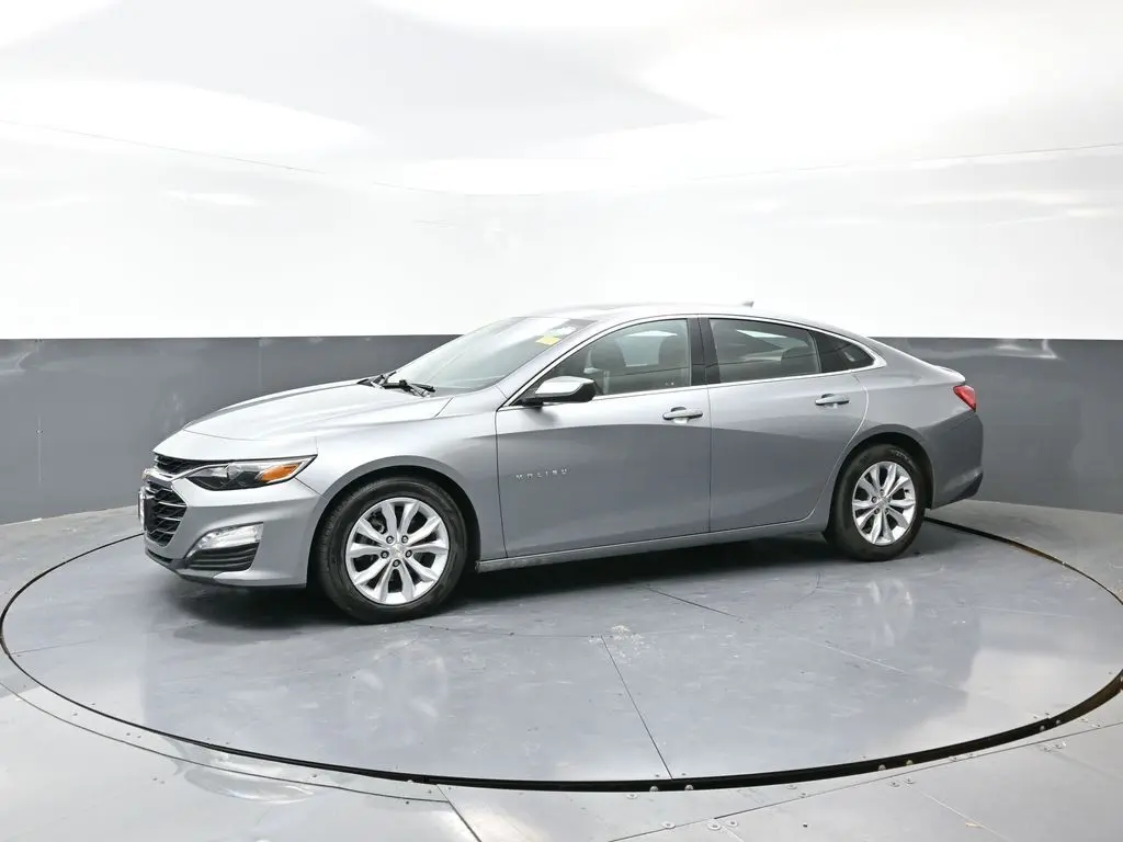 2023 Chevrolet Malibu 1LT photo 4