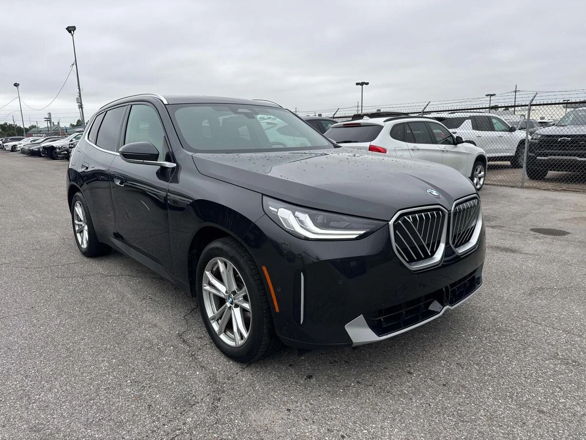 2025 BMW X3 30 XDRIVE's photo