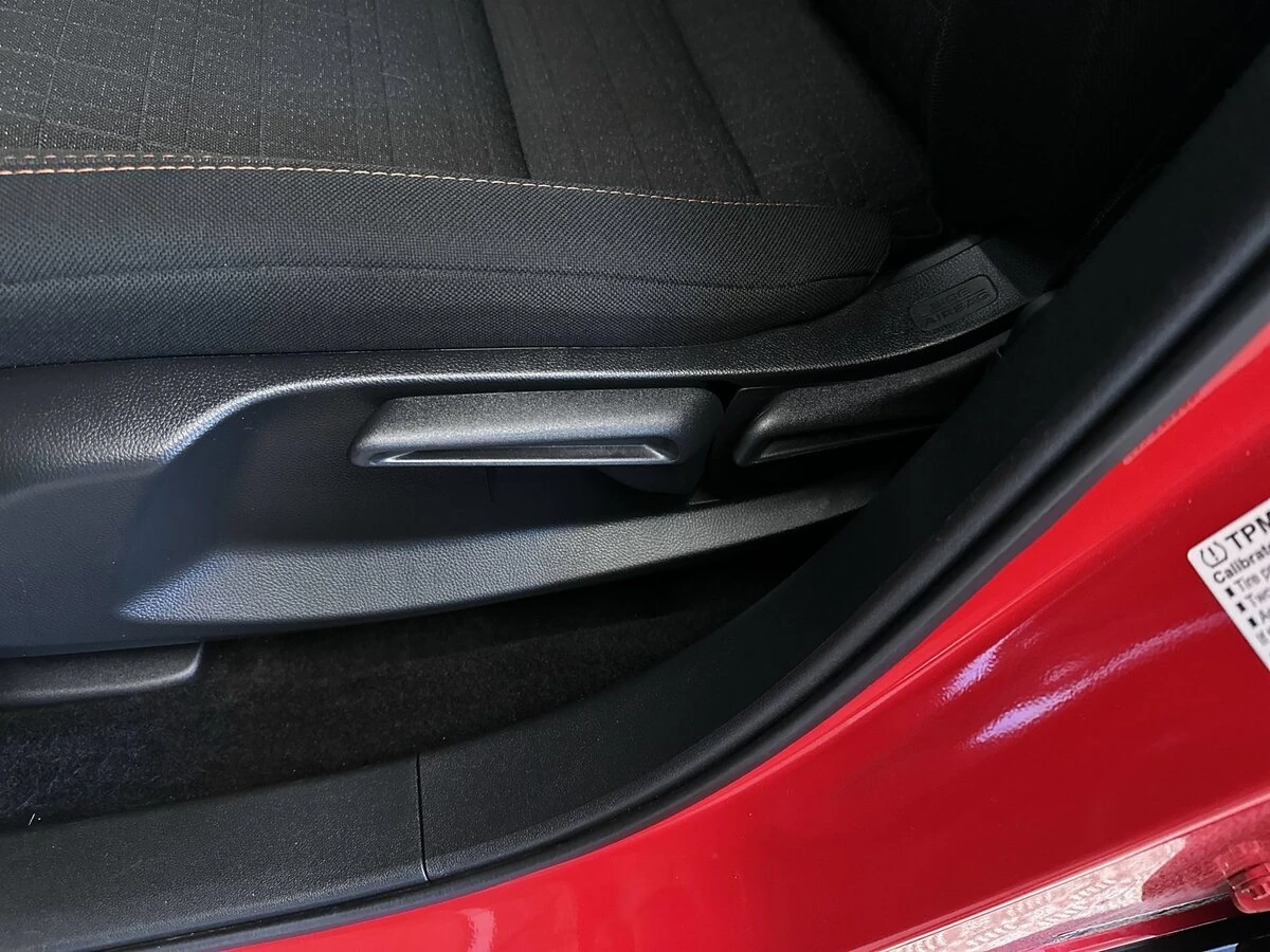 2025 Honda HR-V Sport - Photo 14