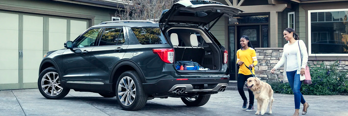 Hero image for the page showcasing family-friendly used cars.