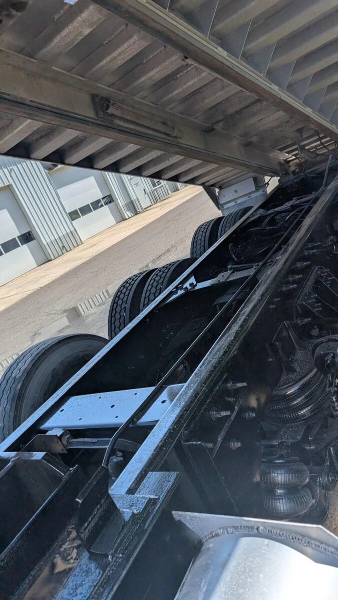 2019 International HX - image 28