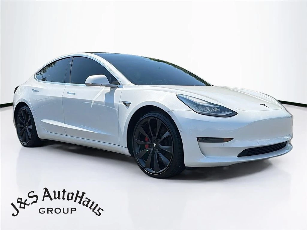 2020 Tesla Model 3 Performance Dual Motor All-Wheel Drive's photo