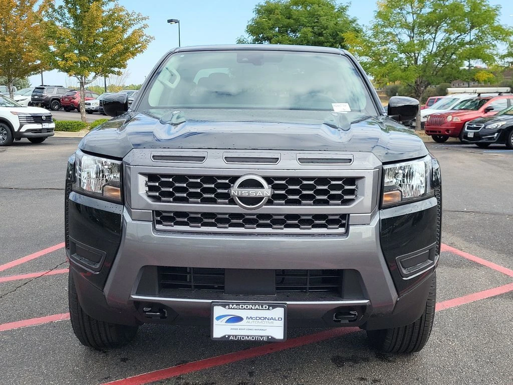 2025 Nissan Frontier SV - Photo 6